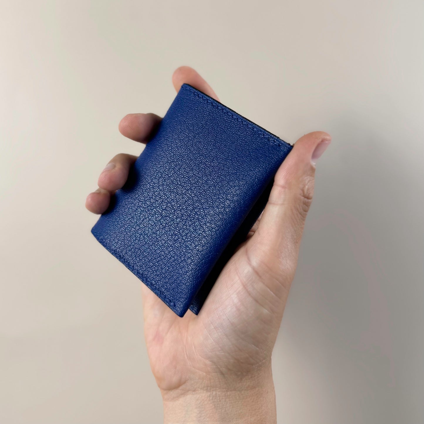 Adris Bifold Card Holder