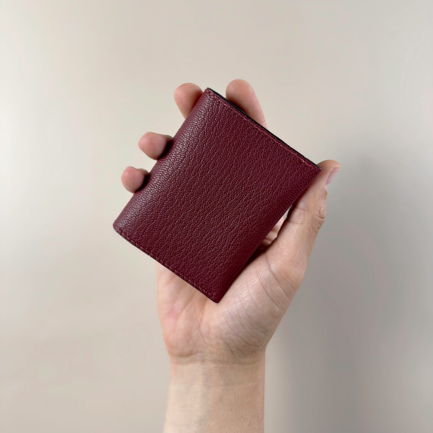 Adris Bifold Card Holder